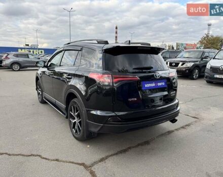 Черный Тойота РАВ 4, объемом двигателя 2.49 л и пробегом 92 тыс. км за 24500 $, фото 6 на Automoto.ua