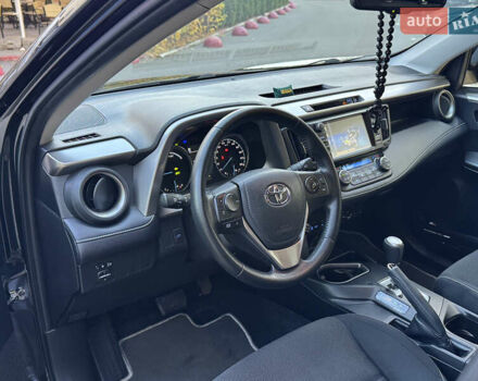 Черный Тойота РАВ 4, объемом двигателя 2.49 л и пробегом 72 тыс. км за 25000 $, фото 9 на Automoto.ua