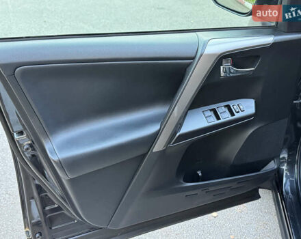 Черный Тойота РАВ 4, объемом двигателя 2.49 л и пробегом 72 тыс. км за 25000 $, фото 17 на Automoto.ua