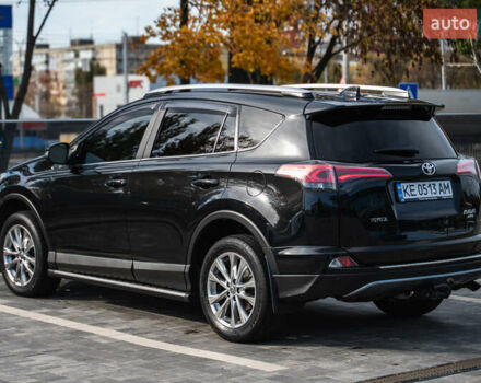 Тойота РАВ 4 2017 в Днепре (Днепропетровске) на Automoto.ua Черный Тойота РАВ 4, объемом двигателя 2.23 л и пробегом 94 тыс. км за 24300 $, фото 4 на Automoto.ua