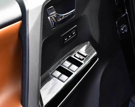 Черный Тойота РАВ 4, объемом двигателя 2.5 л и пробегом 111 тыс. км за 22850 $, фото 10 на Automoto.ua