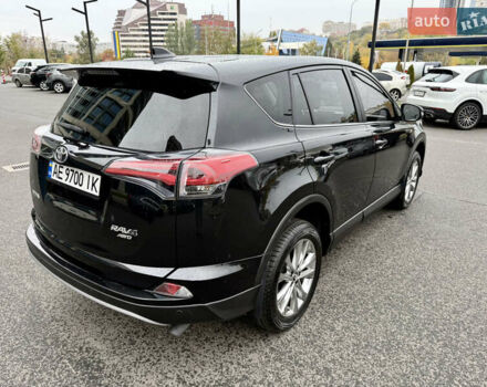 Тойота РАВ 4 2017 в Днепре (Днепропетровске) на Automoto.ua Черный Тойота РАВ 4, объемом двигателя 2.23 л и пробегом 240 тыс. км за 18700 $, фото 12 на Automoto.ua