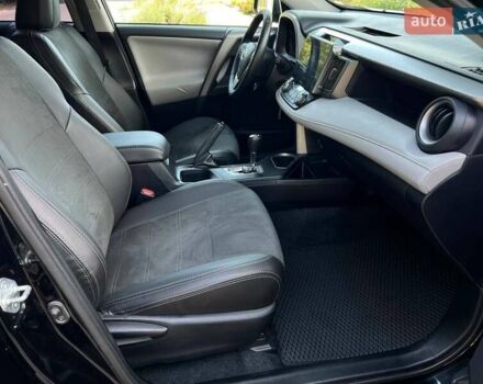 Тойота РАВ 4 2017 в Одессе на Automoto.ua Черный Тойота РАВ 4, объемом двигателя 2.5 л и пробегом 120 тыс. км за 19900 $, фото 16 на Automoto.ua