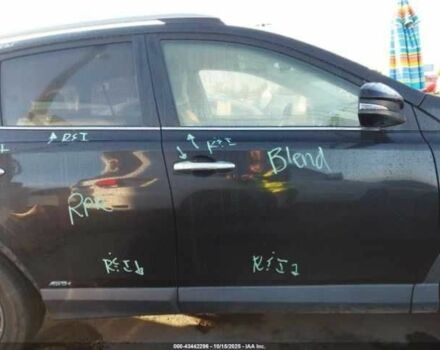 Черный Тойота РАВ 4, объемом двигателя 2.5 л и пробегом 45 тыс. км за 5300 $, фото 10 на Automoto.ua