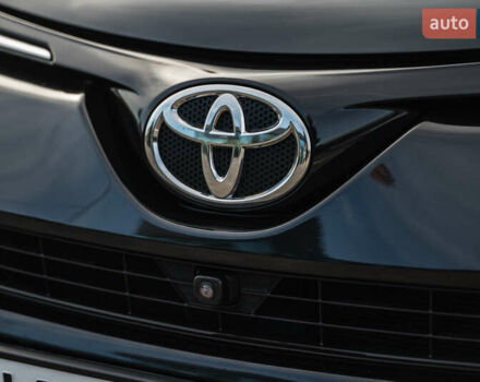 Черный Тойота РАВ 4, объемом двигателя 2.23 л и пробегом 97 тыс. км за 23775 $, фото 30 на Automoto.ua