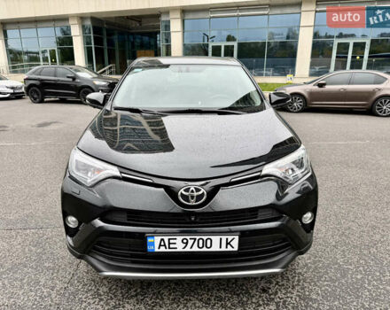 Тойота РАВ 4 2017 в Днепре (Днепропетровске) на Automoto.ua Черный Тойота РАВ 4, объемом двигателя 2.23 л и пробегом 240 тыс. км за 18700 $, фото 3 на Automoto.ua