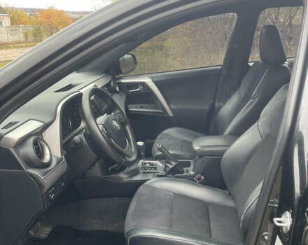 Черный Тойота РАВ 4, объемом двигателя 2.23 л и пробегом 187 тыс. км за 19100 $, фото 9 на Automoto.ua