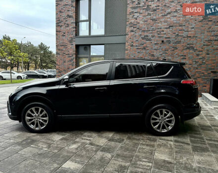 Тойота РАВ 4 2017 в Днепре (Днепропетровске) на Automoto.ua Черный Тойота РАВ 4, объемом двигателя 2.23 л и пробегом 240 тыс. км за 18700 $, фото 25 на Automoto.ua