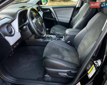 Тойота РАВ 4 2017 в Одессе на Automoto.ua Черный Тойота РАВ 4, объемом двигателя 2.5 л и пробегом 120 тыс. км за 19900 $, фото 10 на Automoto.ua