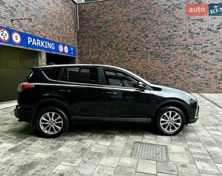 Тойота РАВ 4 2017 в Днепре (Днепропетровске) на Automoto.ua Черный Тойота РАВ 4, объемом двигателя 2.23 л и пробегом 240 тыс. км за 18700 $, фото 21 на Automoto.ua