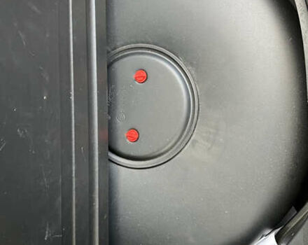 Черный Тойота РАВ 4, объемом двигателя 2.5 л и пробегом 190 тыс. км за 21000 $, фото 23 на Automoto.ua