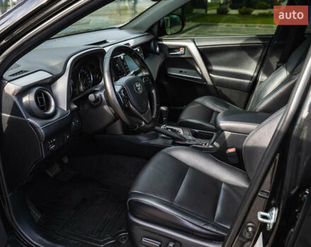 Тойота РАВ 4 2017 в Днепре (Днепропетровске) на Automoto.ua Черный Тойота РАВ 4, объемом двигателя 2.23 л и пробегом 94 тыс. км за 24300 $, фото 15 на Automoto.ua