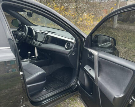 Черный Тойота РАВ 4, объемом двигателя 2.23 л и пробегом 187 тыс. км за 19100 $, фото 12 на Automoto.ua