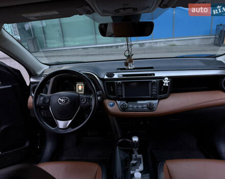 Чорний Тойота РАВ 4, об'ємом двигуна 2.49 л та пробігом 108 тис. км за 24900 $, фото 11 на Automoto.ua