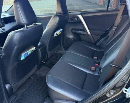 Черный Тойота РАВ 4, объемом двигателя 2.2 л и пробегом 208 тыс. км за 19800 $, фото 4 на Automoto.ua