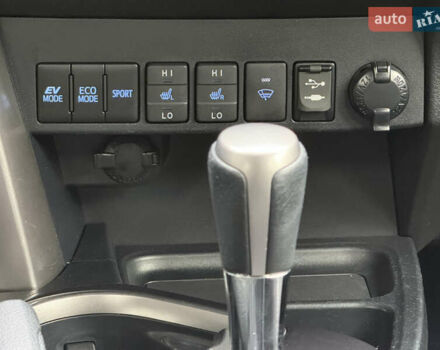 Черный Тойота РАВ 4, объемом двигателя 2.5 л и пробегом 90 тыс. км за 25500 $, фото 19 на Automoto.ua