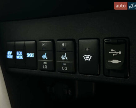 Чорний Тойота РАВ 4, об'ємом двигуна 2.5 л та пробігом 68 тис. км за 24000 $, фото 42 на Automoto.ua