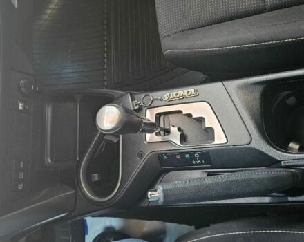 Чорний Тойота РАВ 4, об'ємом двигуна 2.5 л та пробігом 120 тис. км за 14200 $, фото 12 на Automoto.ua