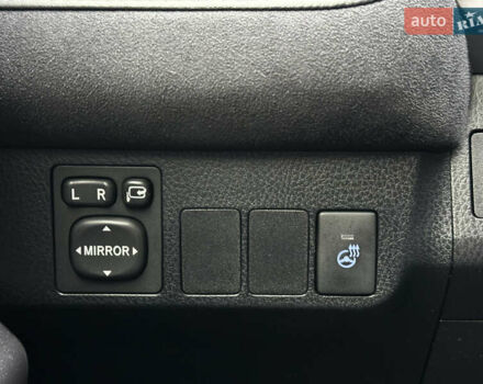 Чорний Тойота РАВ 4, об'ємом двигуна 2.5 л та пробігом 68 тис. км за 24000 $, фото 40 на Automoto.ua