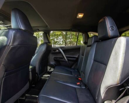 Черный Тойота РАВ 4, объемом двигателя 2.5 л и пробегом 41 тыс. км за 12000 $, фото 11 на Automoto.ua