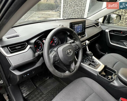 Чорний Тойота РАВ 4, об'ємом двигуна 2.5 л та пробігом 59 тис. км за 20999 $, фото 13 на Automoto.ua