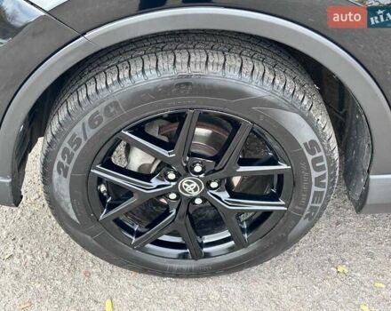 Тойота РАВ 4 2018 в Кропивницком (Кировограде) на Automoto.ua Черный Тойота РАВ 4, объемом двигателя 2.49 л и пробегом 100 тыс. км за 20000 $, фото 27 на Automoto.ua