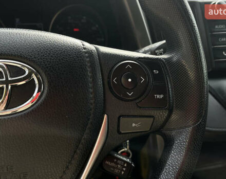 Чорний Тойота РАВ 4, об'ємом двигуна 2.49 л та пробігом 48 тис. км за 19100 $, фото 20 на Automoto.ua