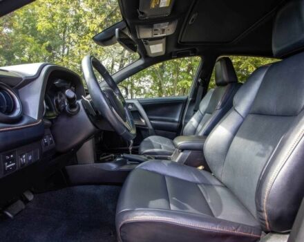 Черный Тойота РАВ 4, объемом двигателя 2.5 л и пробегом 41 тыс. км за 12000 $, фото 10 на Automoto.ua