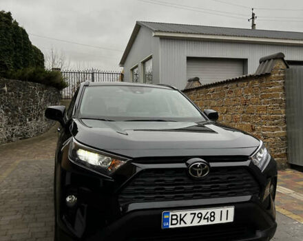 Чорний Тойота РАВ 4, об'ємом двигуна 2.5 л та пробігом 59 тис. км за 20999 $, фото 2 на Automoto.ua