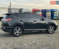 Чорний Тойота РАВ 4, об'ємом двигуна 2 л та пробігом 180 тис. км за 22700 $, фото 4 на Automoto.ua