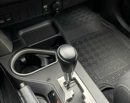 Черный Тойота РАВ 4, объемом двигателя 2.49 л и пробегом 98 тыс. км за 22000 $, фото 54 на Automoto.ua