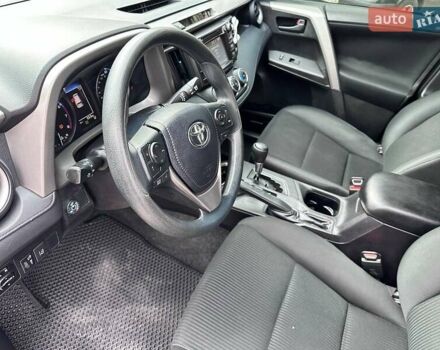 Тойота РАВ 4 2018 в Кропивницком (Кировограде) на Automoto.ua Черный Тойота РАВ 4, объемом двигателя 2.49 л и пробегом 100 тыс. км за 20000 $, фото 12 на Automoto.ua