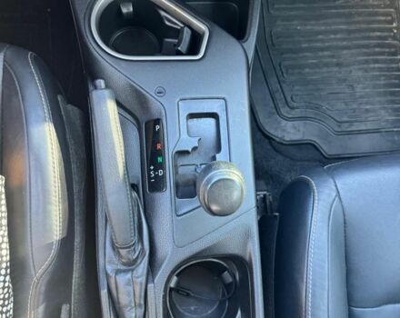 Чорний Тойота РАВ 4, об'ємом двигуна 2.5 л та пробігом 103 тис. км за 17500 $, фото 6 на Automoto.ua