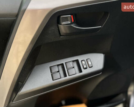 Чорний Тойота РАВ 4, об'ємом двигуна 2.49 л та пробігом 48 тис. км за 19100 $, фото 17 на Automoto.ua