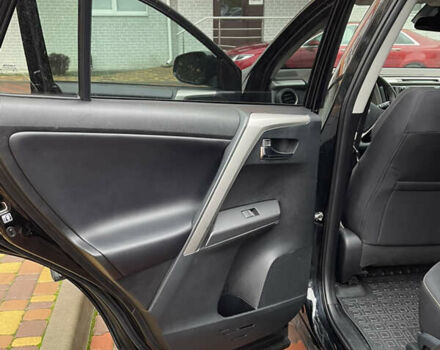 Черный Тойота РАВ 4, объемом двигателя 2.49 л и пробегом 98 тыс. км за 22000 $, фото 36 на Automoto.ua