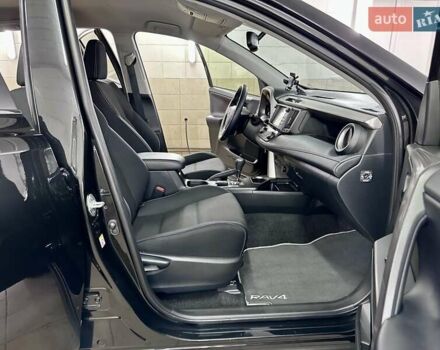 Чорний Тойота РАВ 4, об'ємом двигуна 2.49 л та пробігом 123 тис. км за 24999 $, фото 24 на Automoto.ua