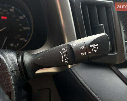 Чорний Тойота РАВ 4, об'ємом двигуна 2.49 л та пробігом 48 тис. км за 19100 $, фото 22 на Automoto.ua