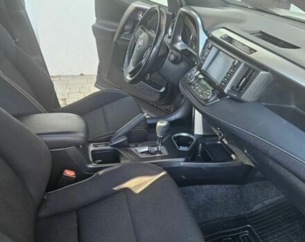 Чорний Тойота РАВ 4, об'ємом двигуна 2.5 л та пробігом 120 тис. км за 14200 $, фото 16 на Automoto.ua