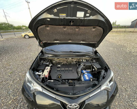 Чорний Тойота РАВ 4, об'ємом двигуна 2 л та пробігом 180 тис. км за 22700 $, фото 10 на Automoto.ua