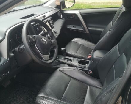 Черный Тойота РАВ 4, объемом двигателя 0 л и пробегом 112 тыс. км за 23000 $, фото 6 на Automoto.ua