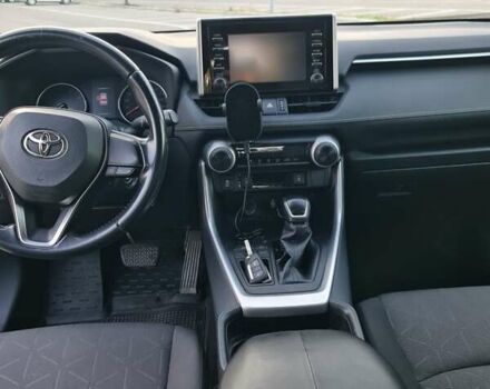 Тойота РАВ 4 2019 в Львове на Automoto.ua Черный Тойота РАВ 4, объемом двигателя 1.99 л и пробегом 162 тыс. км за 22500 $, фото 6 на Automoto.ua