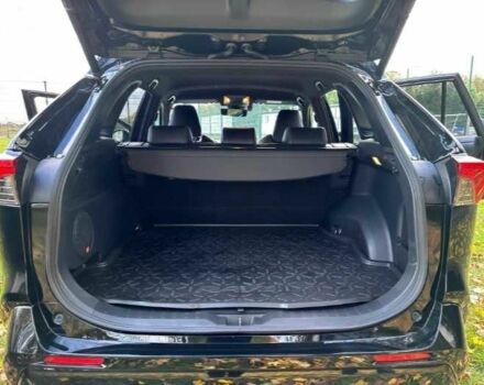 Тойота РАВ 4 2019 в Киеве на Automoto.ua Черный Тойота РАВ 4, объемом двигателя 2.5 л и пробегом 121 тыс. км за 18300 $, фото 10 на Automoto.ua