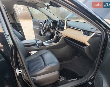 Чорний Тойота РАВ 4, об'ємом двигуна 2.49 л та пробігом 98 тис. км за 22500 $, фото 14 на Automoto.ua
