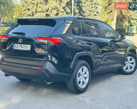Черный Тойота РАВ 4, объемом двигателя 1.99 л и пробегом 28 тыс. км за 24800 $, фото 7 на Automoto.ua