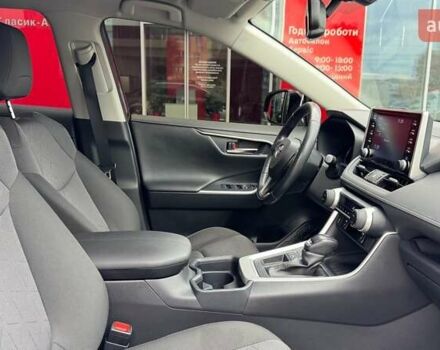 Черный Тойота РАВ 4, объемом двигателя 1.99 л и пробегом 35 тыс. км за 31000 $, фото 22 на Automoto.ua