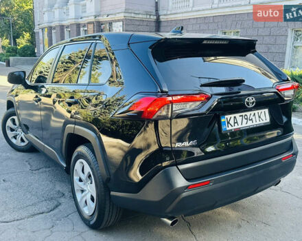 Черный Тойота РАВ 4, объемом двигателя 1.99 л и пробегом 28 тыс. км за 24800 $, фото 3 на Automoto.ua