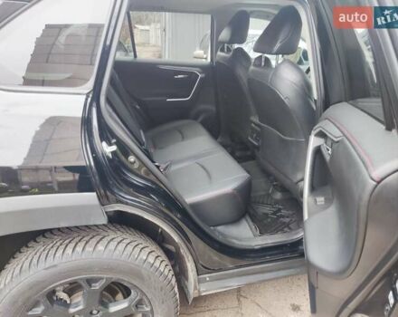 Чорний Тойота РАВ 4, об'ємом двигуна 2.49 л та пробігом 59 тис. км за 36500 $, фото 14 на Automoto.ua