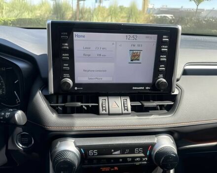 Чорний Тойота РАВ 4, об'ємом двигуна 2.5 л та пробігом 45 тис. км за 14800 $, фото 9 на Automoto.ua