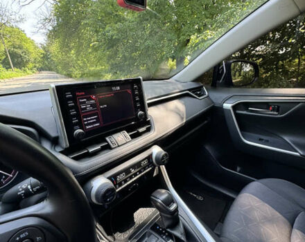 Чорний Тойота РАВ 4, об'ємом двигуна 1.99 л та пробігом 155 тис. км за 27500 $, фото 19 на Automoto.ua