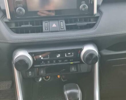 Тойота РАВ 4 2019 в Львове на Automoto.ua Черный Тойота РАВ 4, объемом двигателя 1.99 л и пробегом 162 тыс. км за 22500 $, фото 31 на Automoto.ua